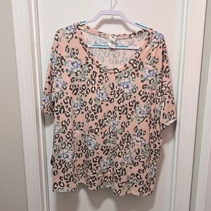 NWOT Sew in Love Dolman top rose pink 3XL has front kangaroo pocket
